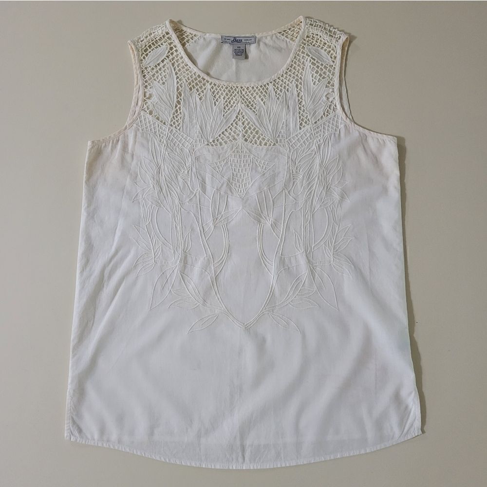 Bass Women's White Sleeveless Embroidered Lace Tank